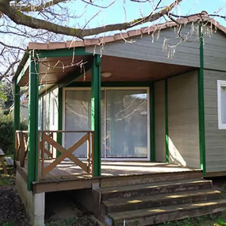 Mobil-home A Avec Terrasse - 3 Pour 6 Personnes - Api-1-52-1167 Laurens